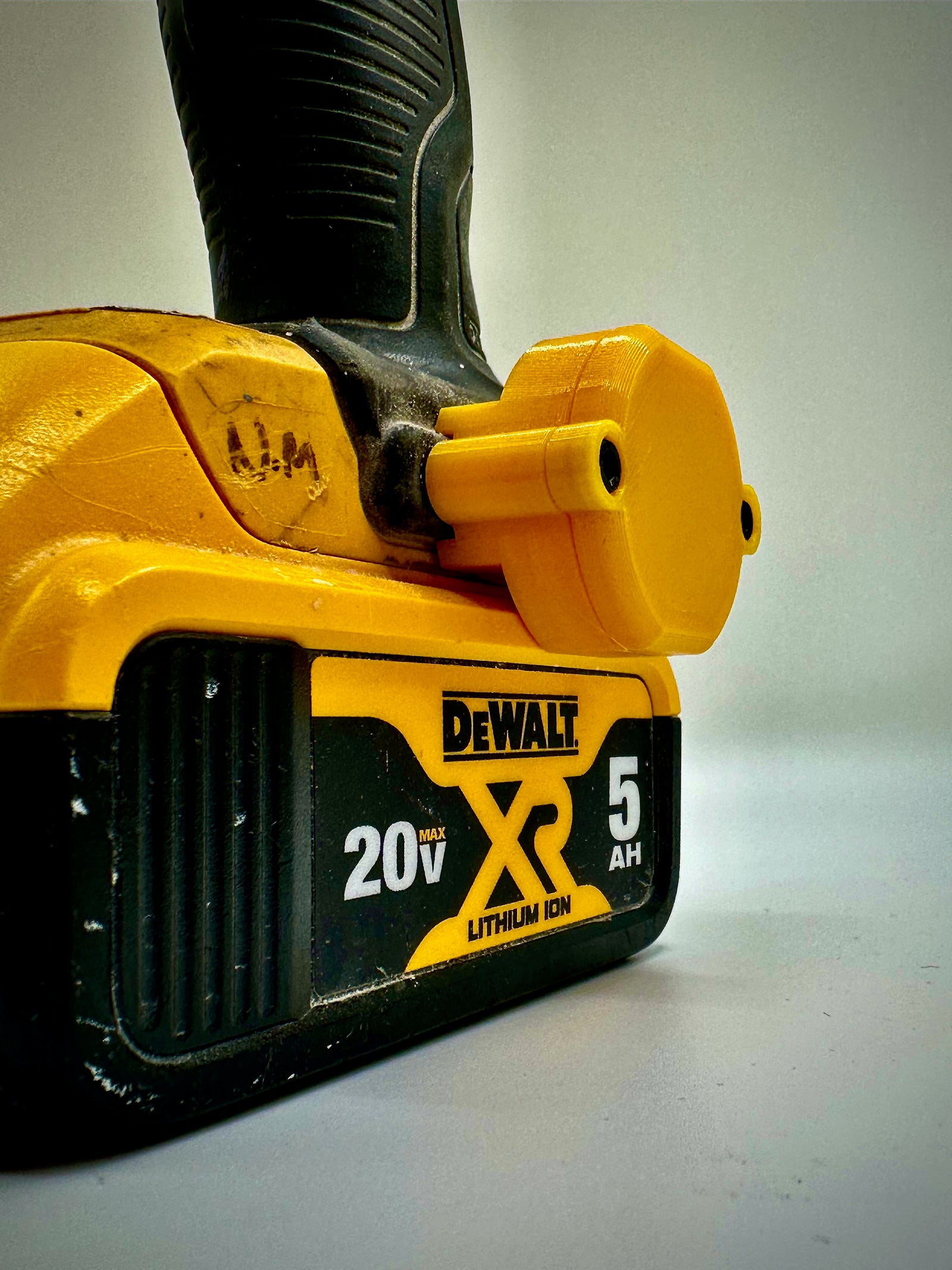 DeWalt AirTag holders contractor pack multiple units