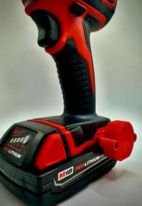 Milwaukee M18 AirTag Holder Red Base Red Lid