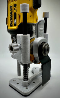 DeWalt oscillating tool plunge cut base installed on DCS356