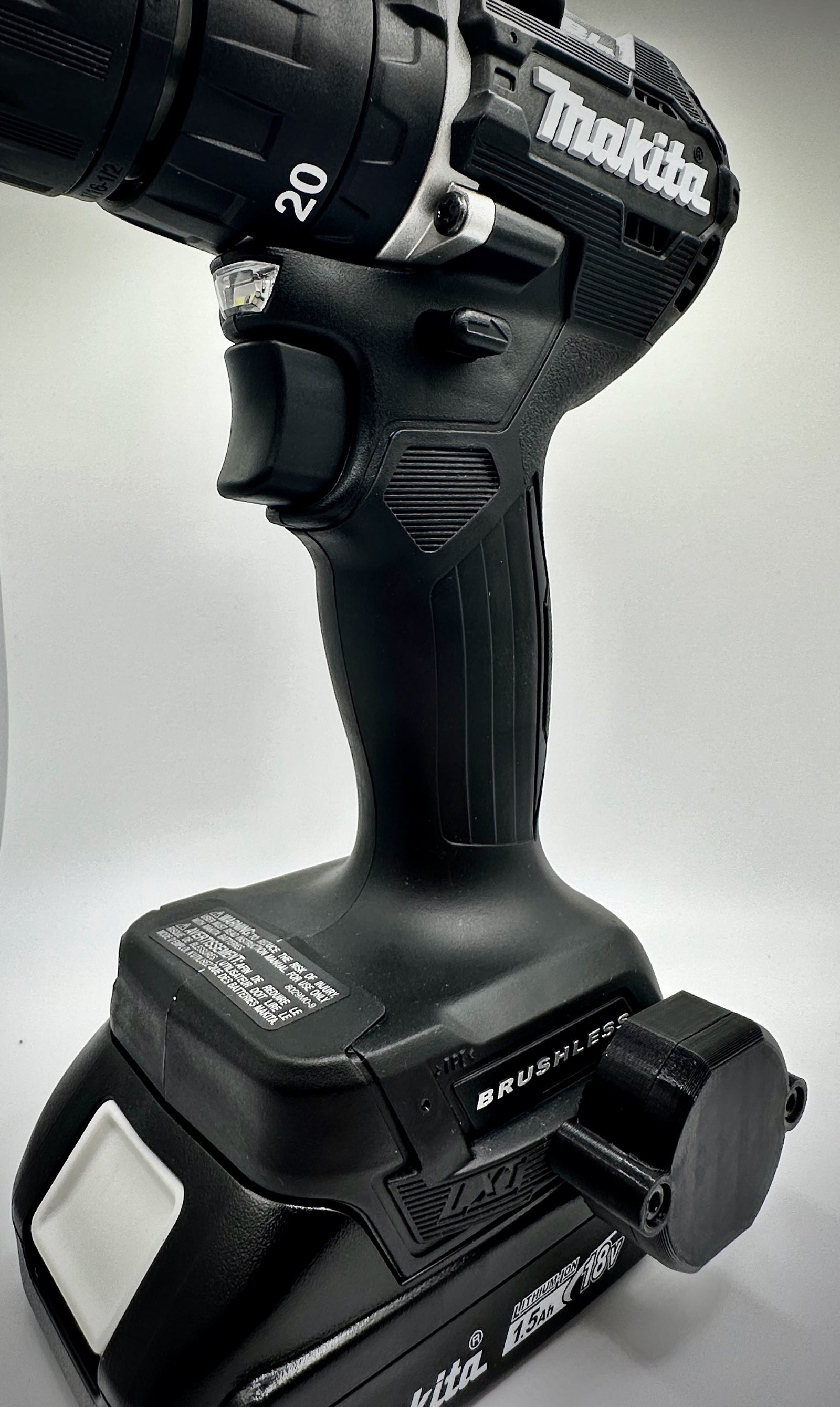 Makita AirTag holder product display view